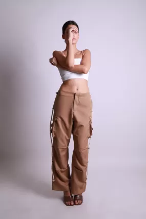 MAISON BEIGE PANTALON CARGO "BEIGE"